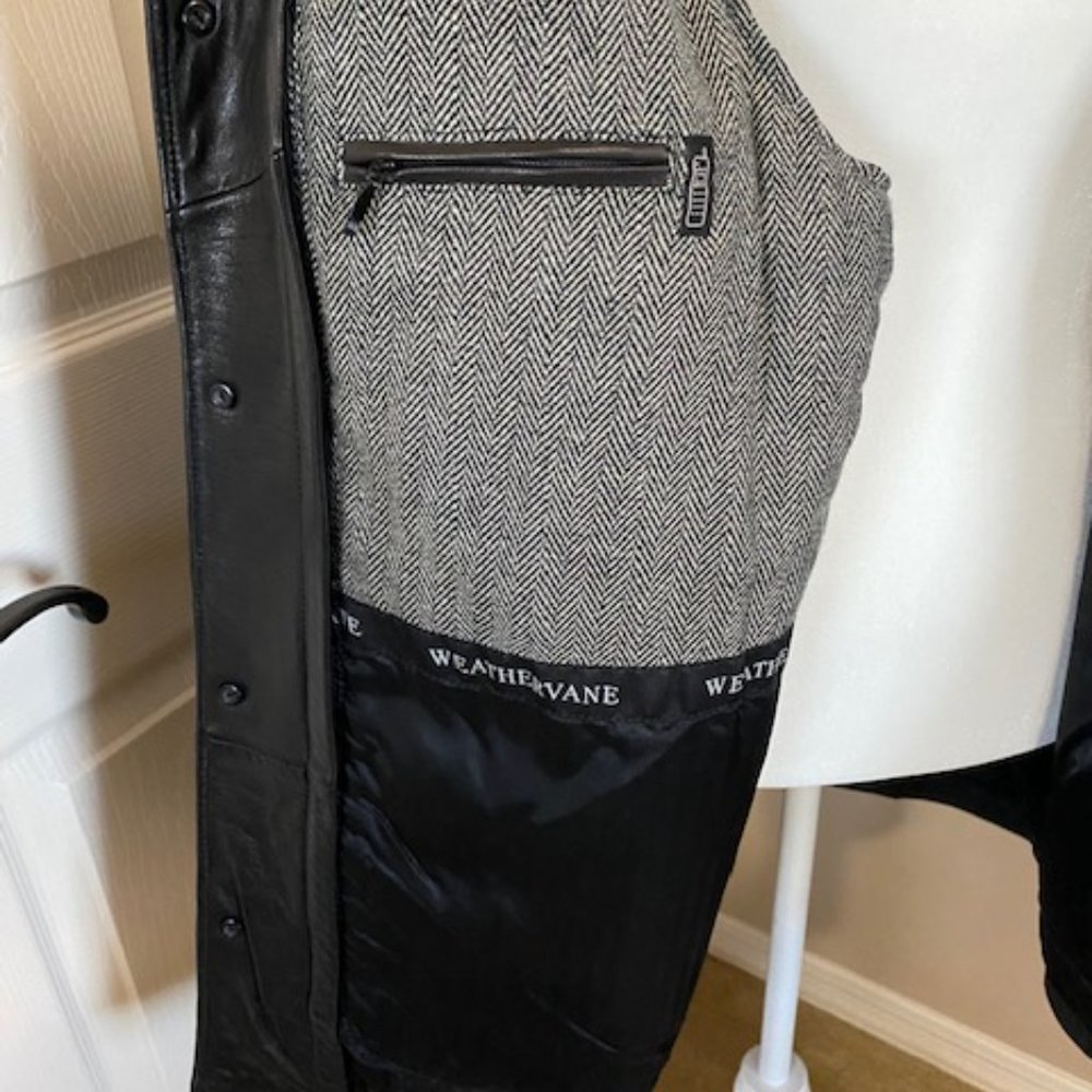 Weathervane Men's leather coat. Large. Soft leather. Very nice. Black. - Picture 3 of 6